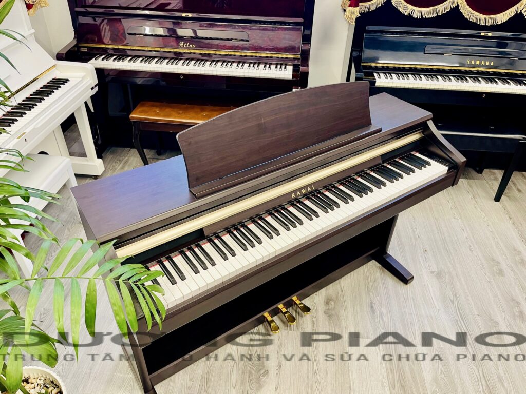 cửa hàng bán đàn piano tại Ngũ Hành Sơn