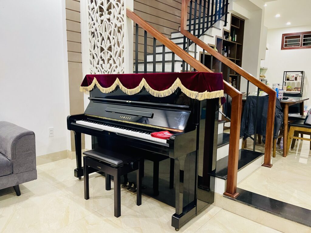 đàn piano giá tốt tại Thanh Khê