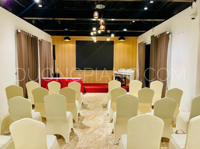 thuê đàn piano đà nẵng 