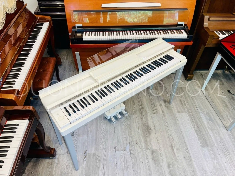 đàn piano điện nhỏ gọn 