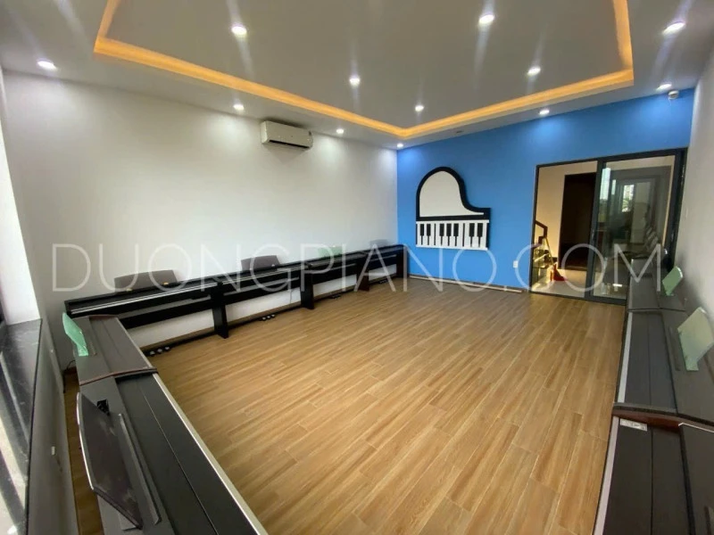 lớp học piano cho người lớn Đà Nẵng 